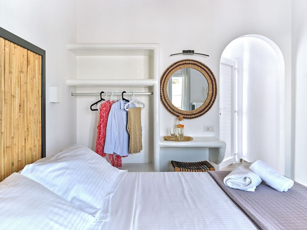 Mersina Exclusive Deluxe Double Room, 1 Bedroom, Partial Sea View 3