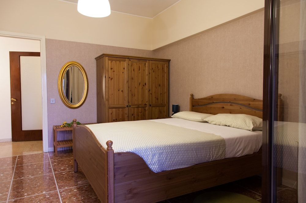 B&B Santa Croce Double or Twin Room 2