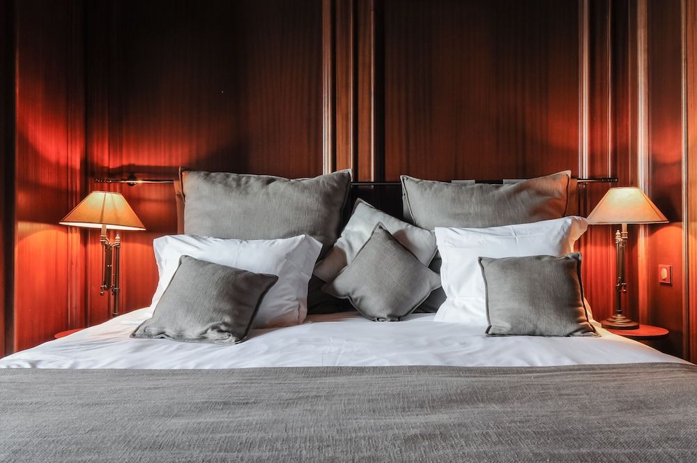 Lilis Suite Lake View - Spa Access Included