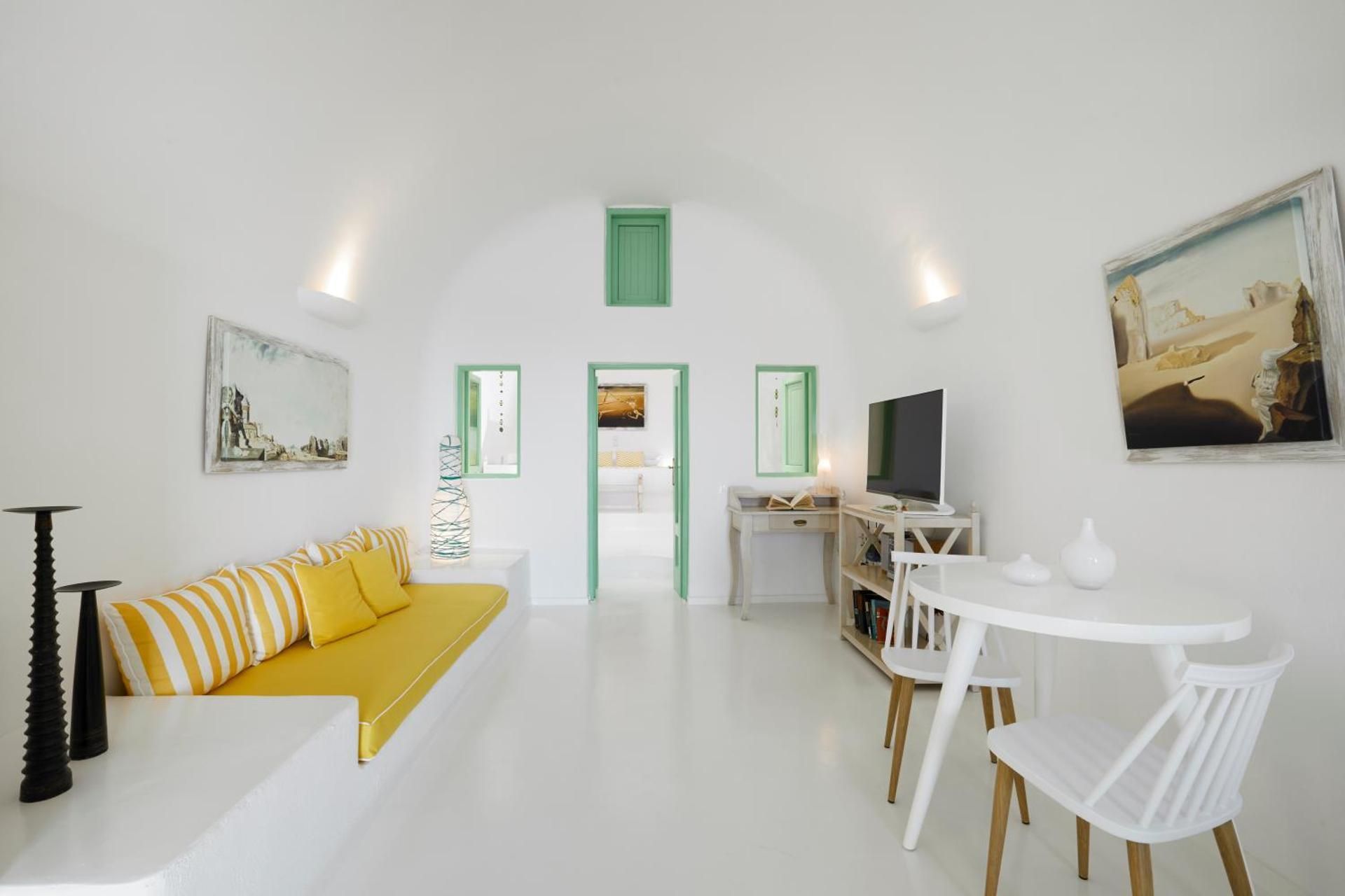 undefined Dreams Luxury Suites