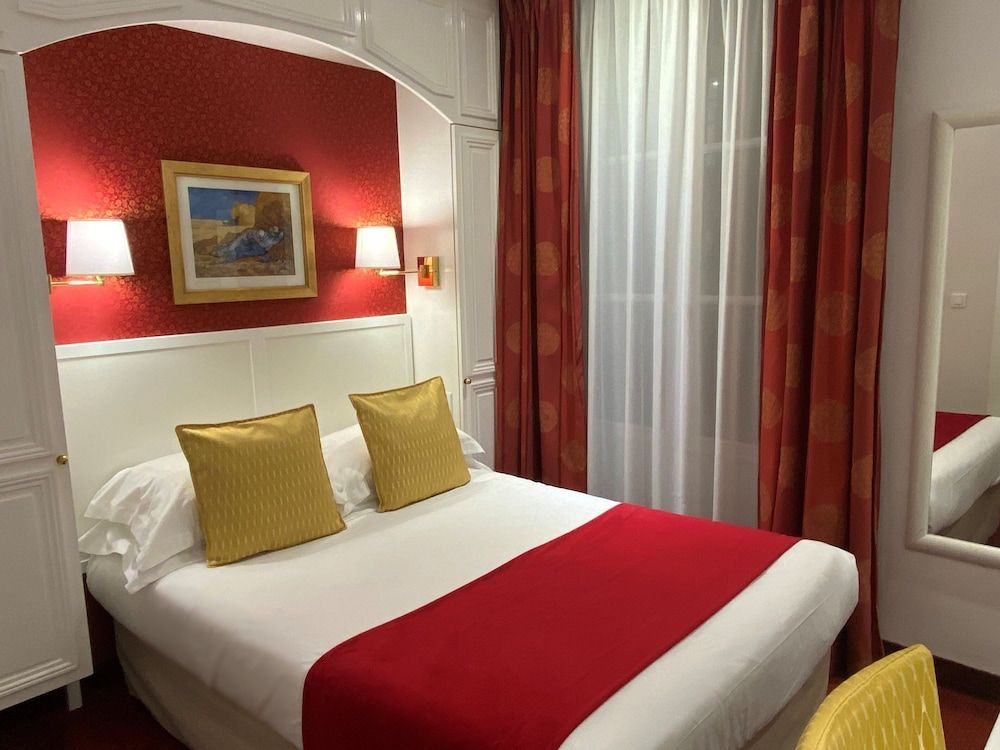 undefined Austin's Saint Lazare Hotel 10