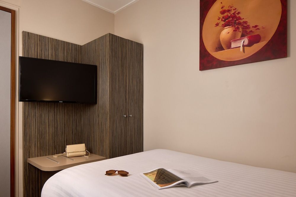 undefined Timhotel Odessa Montparnasse 8