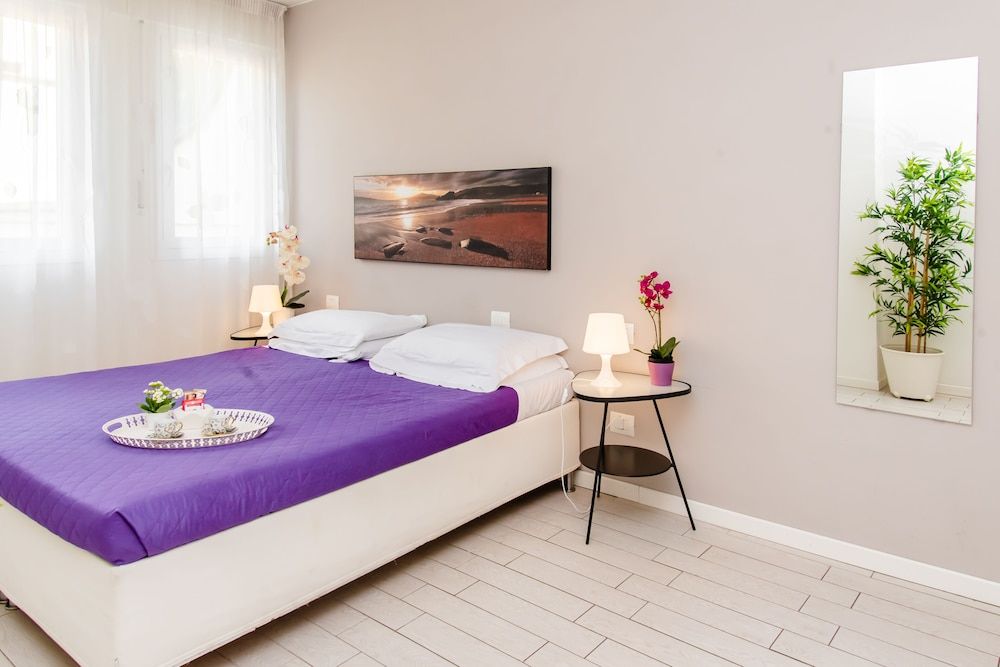 undefined Firenze Residence 6