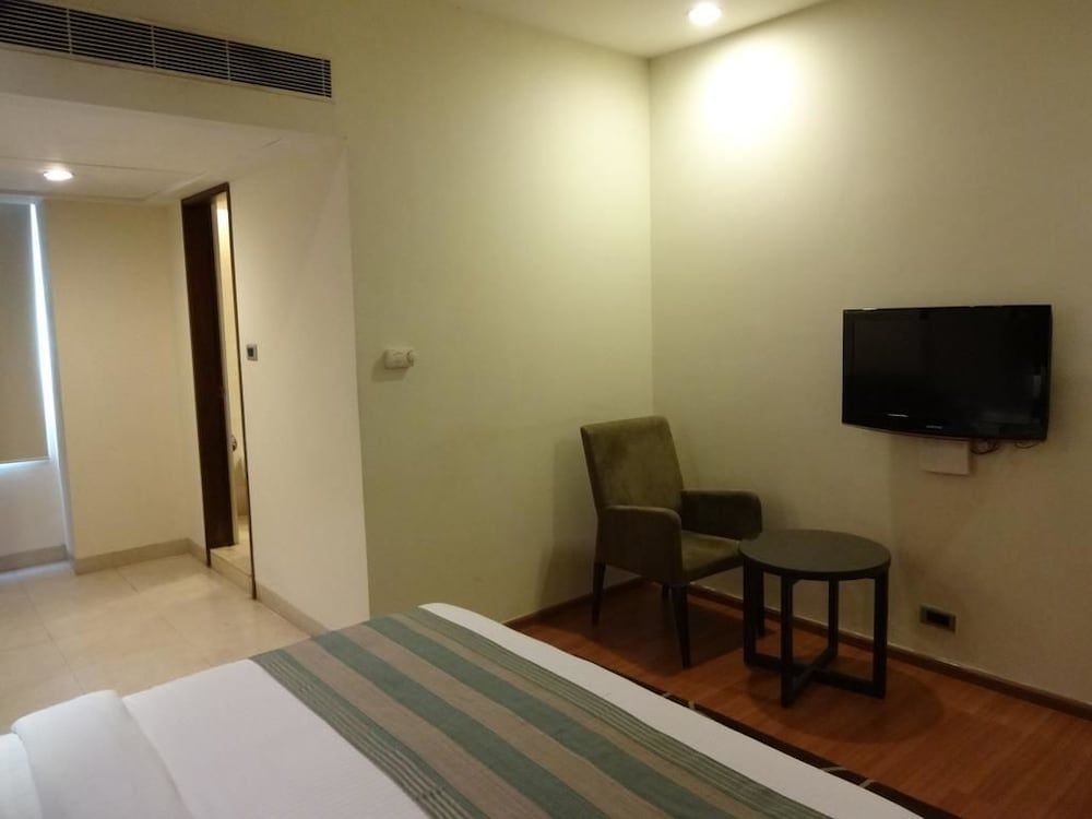 Minerva Grand Secunderabad Premium Room 8