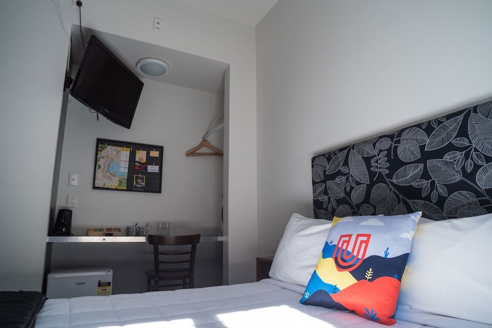 U Boutique Hotel Wellington Queen Studio with Shared Bathroom 5