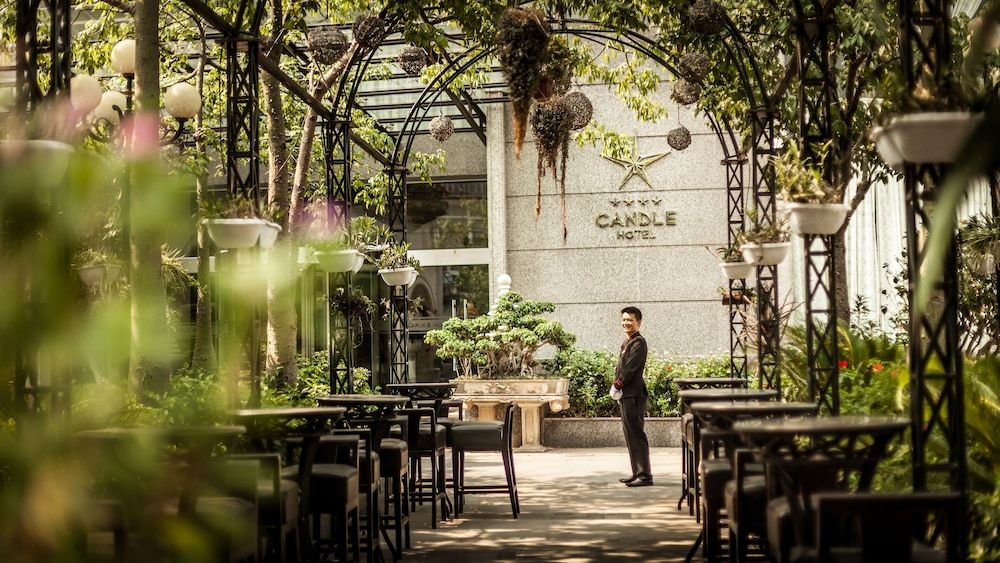 undefined Super Candle Hotel 4