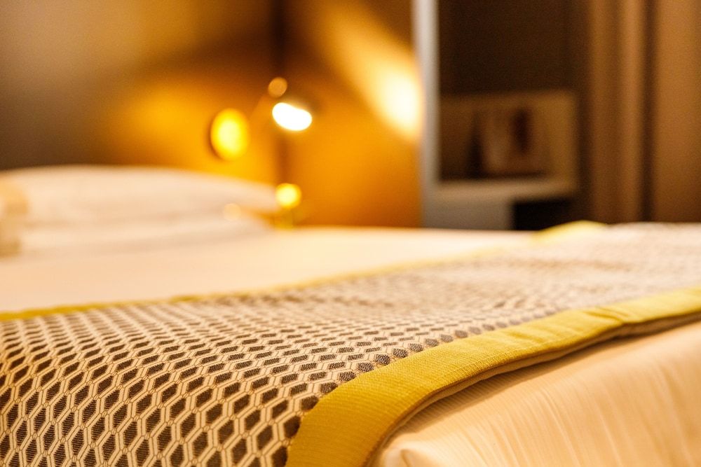 The Cross Hotel Classic Room 4