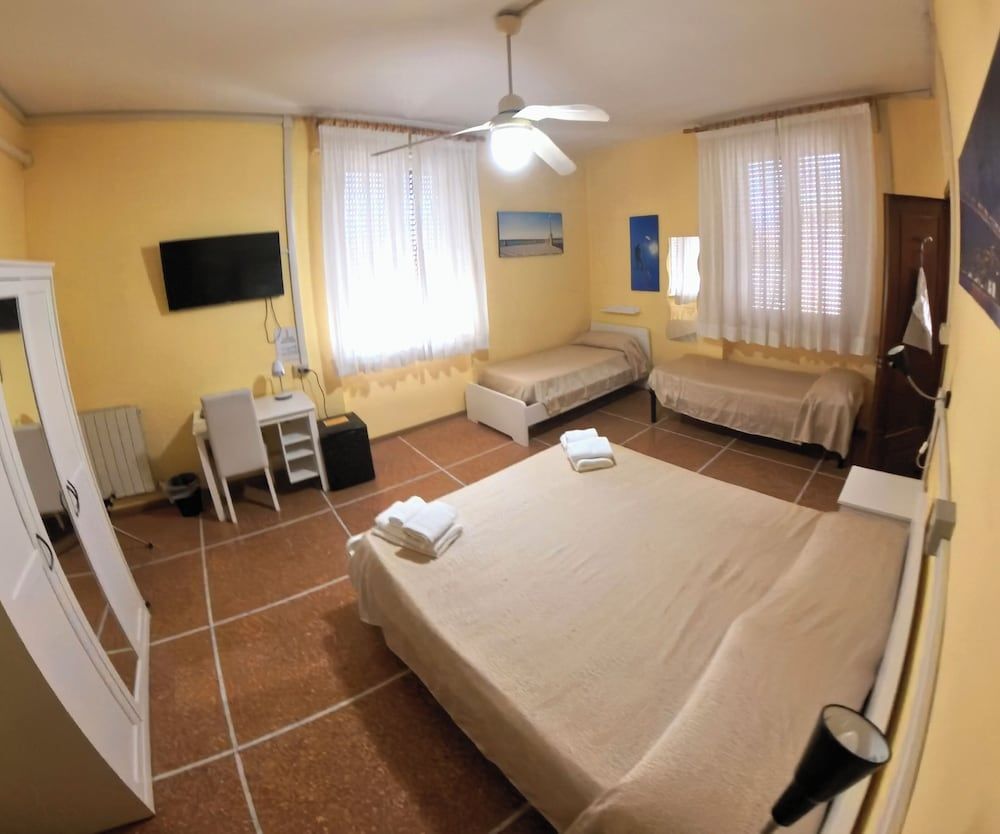 Giappone Inn Hotel Quadruple Room 4