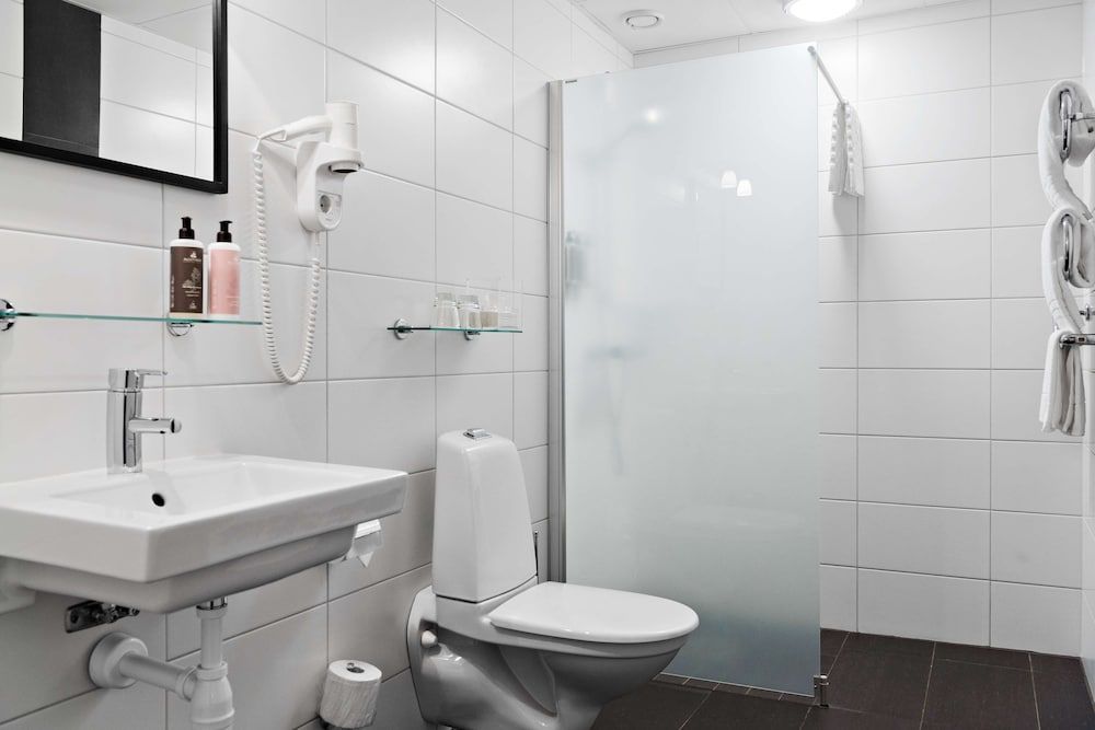 Best Western Plus Edward Hotel Standard Room, 1 Double Bed, Non Smoking 6