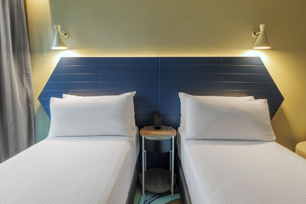 ADGE Twin Room