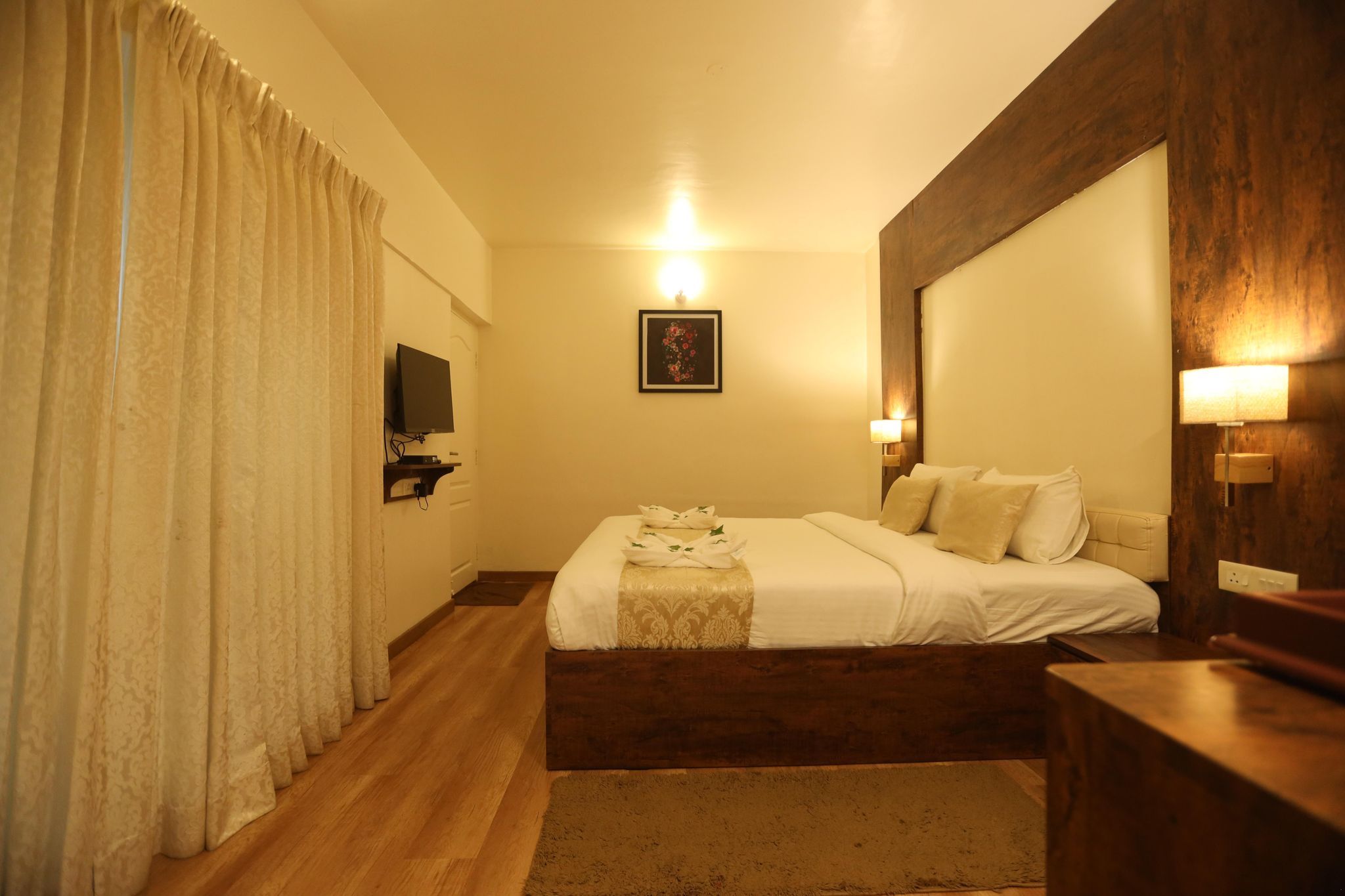 Delightz Inn Deluxe Non-View With Sitout 4