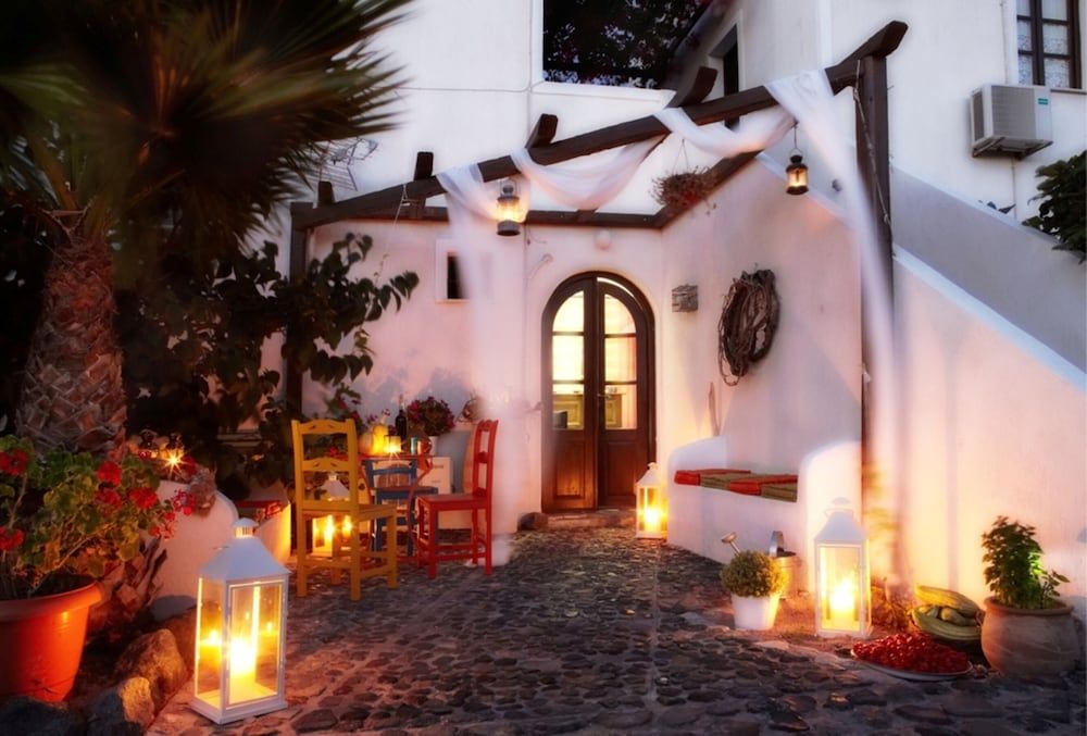 undefined Anna Traditional Apartments 4