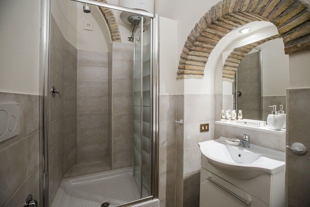 Pettinary Village Junior Suite 4