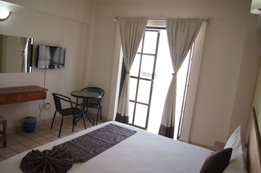 AM Amakal Hotel & Park Standard Room 4