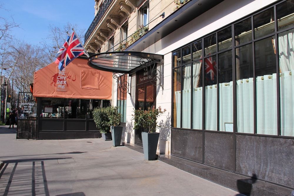 undefined Hotel The Originals Paris Paix République 9