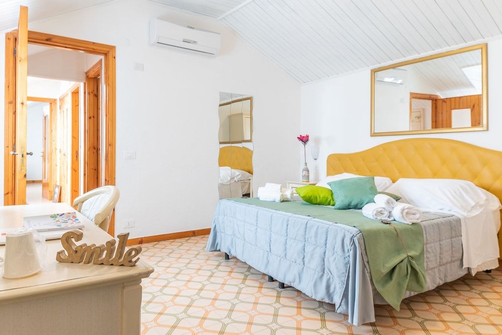 Albergo Diffuso Bacco Furore Double Room, Sea View (Depandance) 6