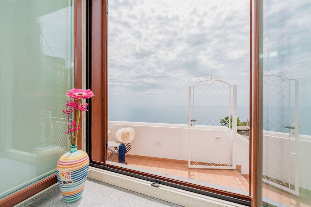 Albergo Diffuso Bacco Furore Double Room, Sea View (Depandance) 19