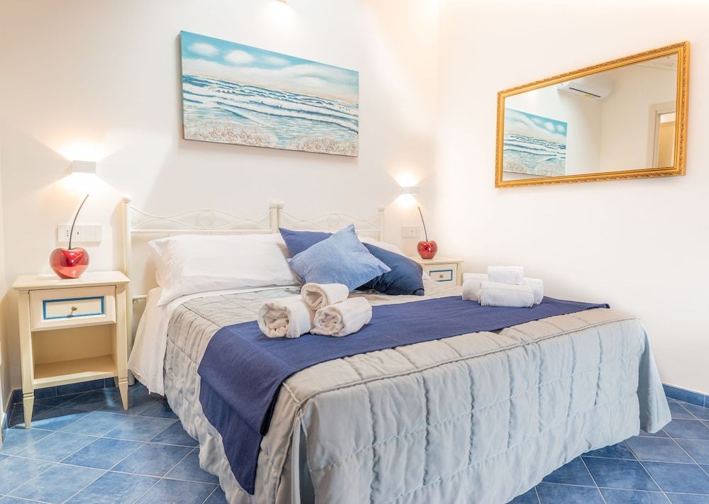 Albergo Diffuso Bacco Furore Double Room, Sea View (Depandance) 7