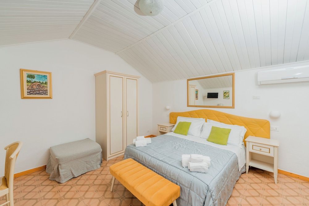 Albergo Diffuso Bacco Furore Double Room, Sea View (Depandance) 15