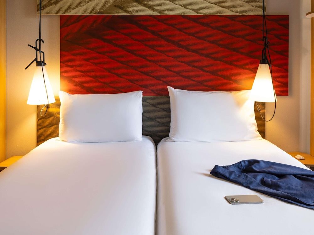 Ibis Rotterdam City Centre Twin Room, 2 Twin Beds 2