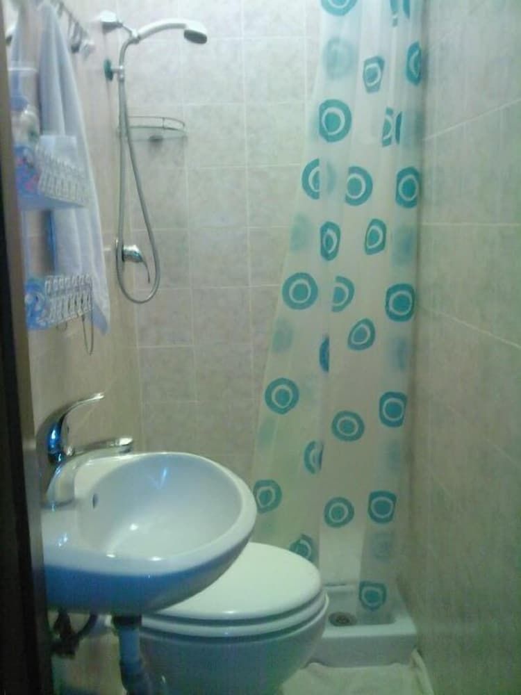 undefined Prince Inn 9