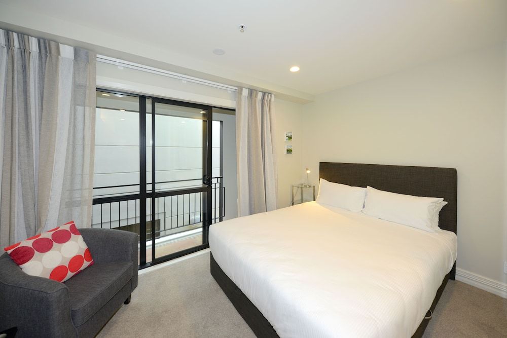Superior Studio Apartment