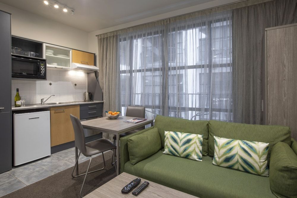 Quest Atrium Serviced Apartments Superior Studio 4