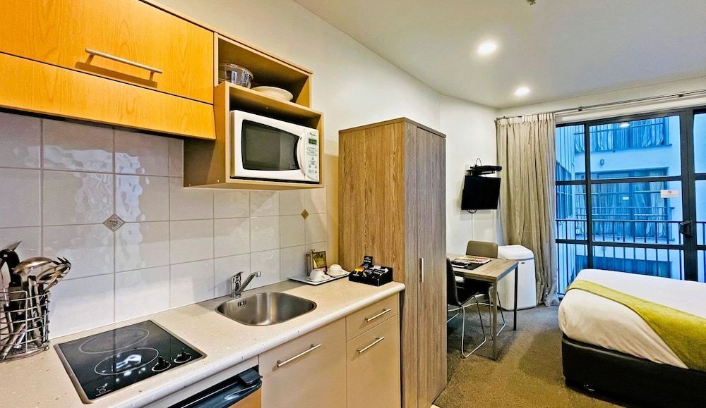 Quest Atrium Serviced Apartments Standard Studio, 1 Double Bed 4