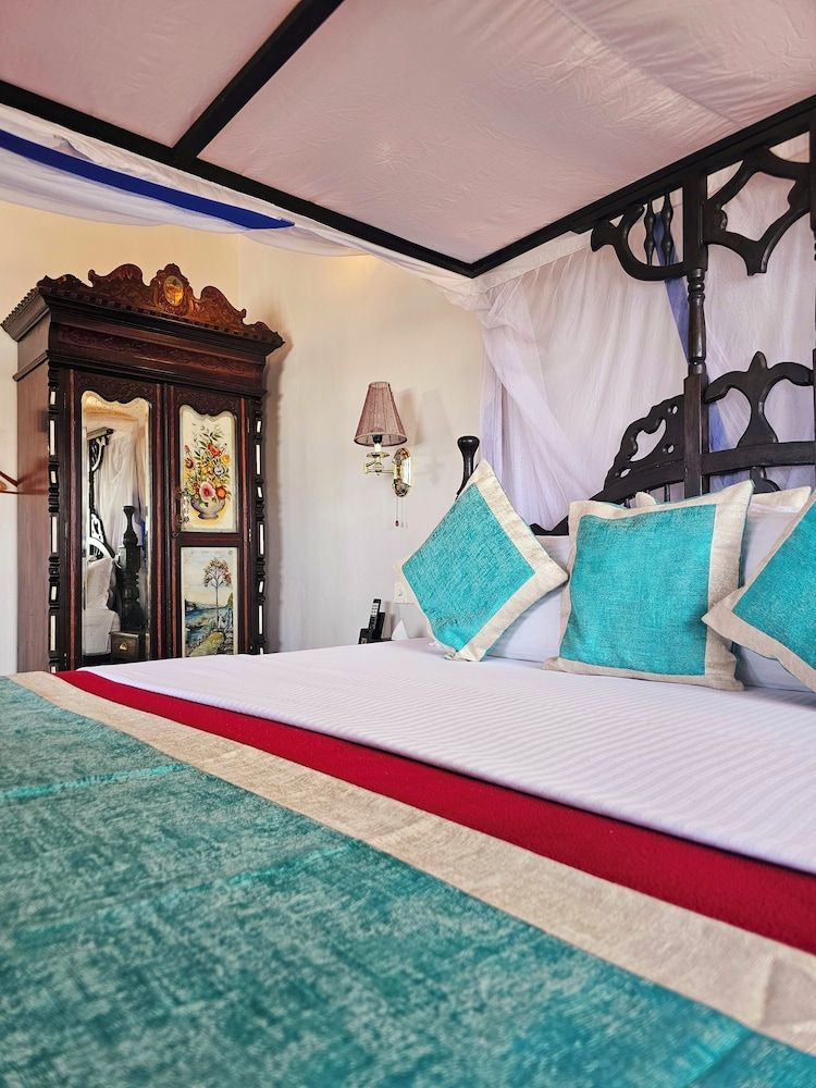 Dhow Palace Hotel Presidential Double Room