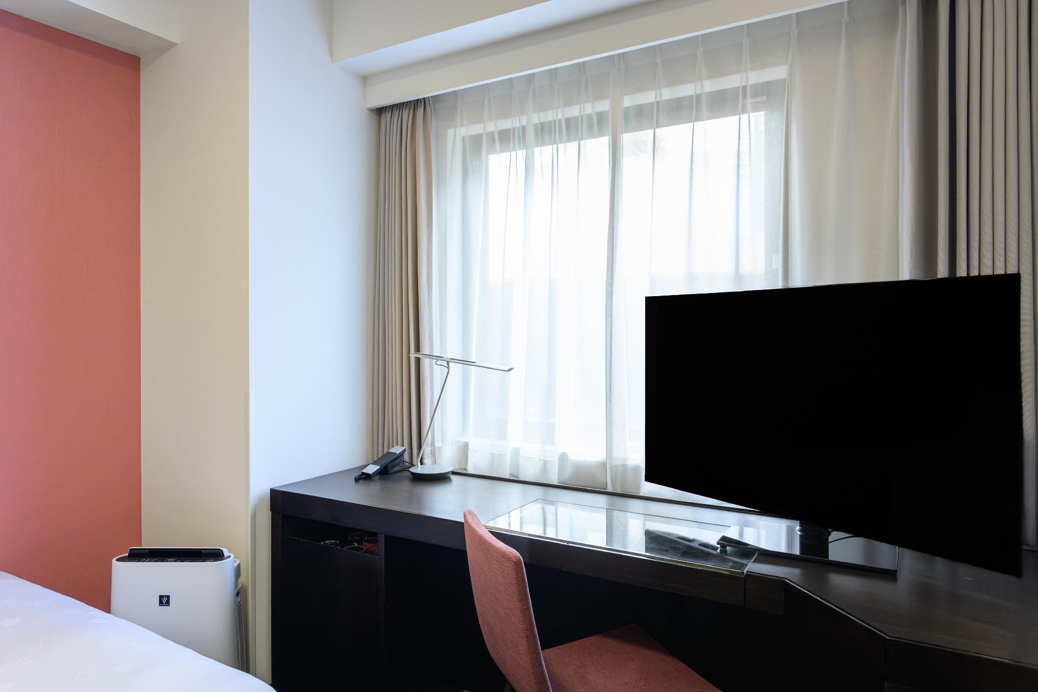 The Royal Park Canvas Nagoya Renovated Economy Double - Non-Smoking, Shower Only 3