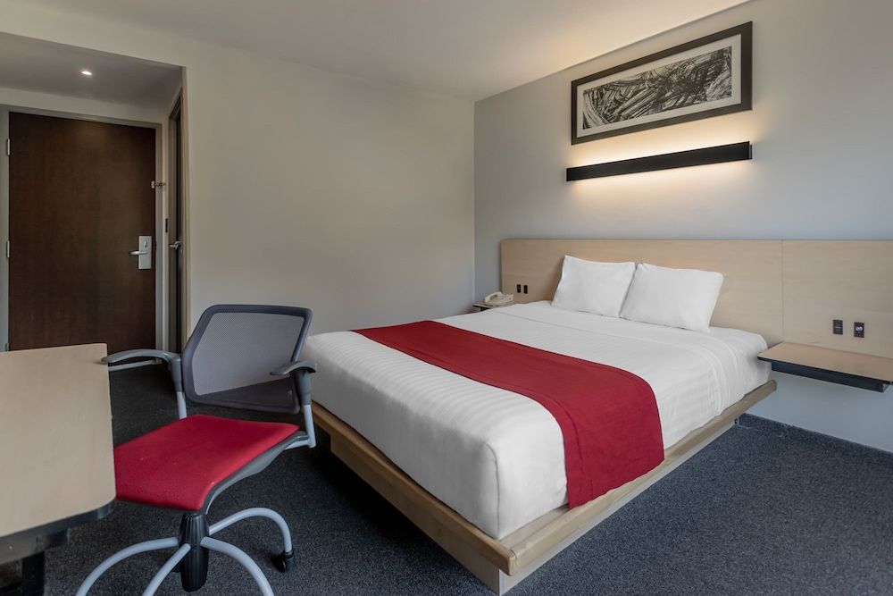 City Express by Marriott Oaxaca Room, 1 Queen Bed, Non Smoking 6