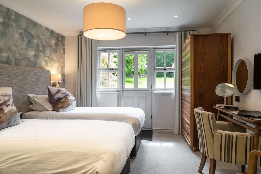 Briery Wood Country House Hotel Double Room, Garden View 2