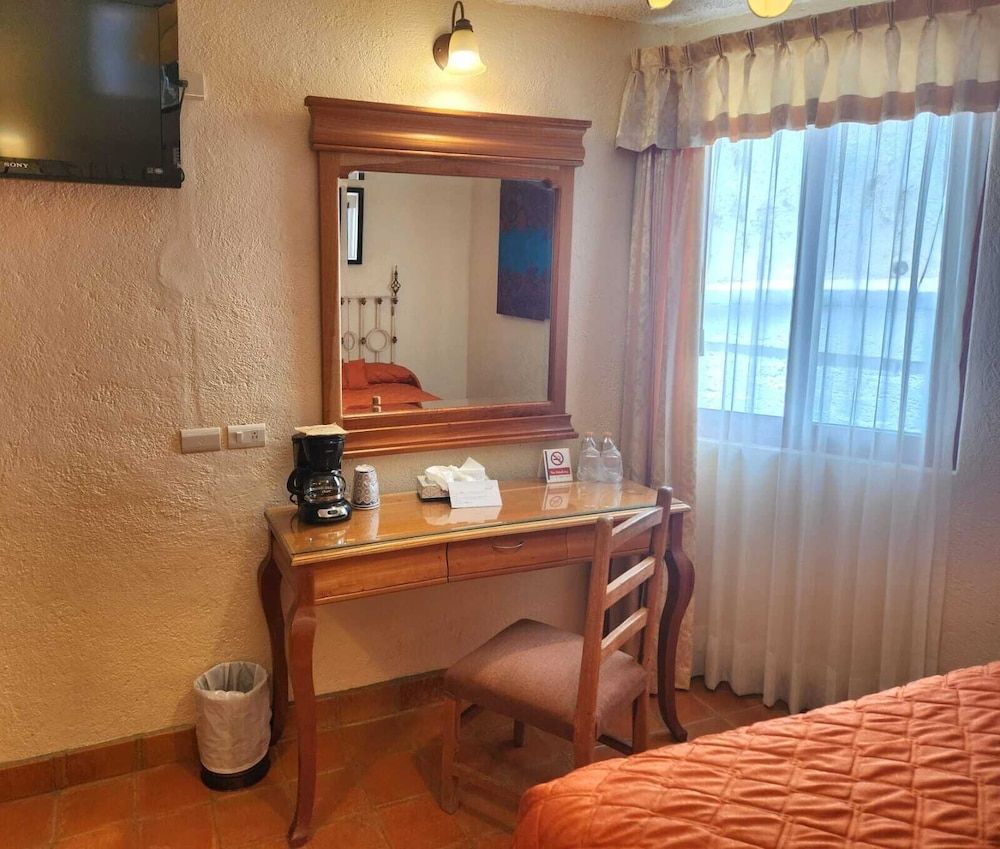 El Mesón de los Poetas Standard Double Room 18