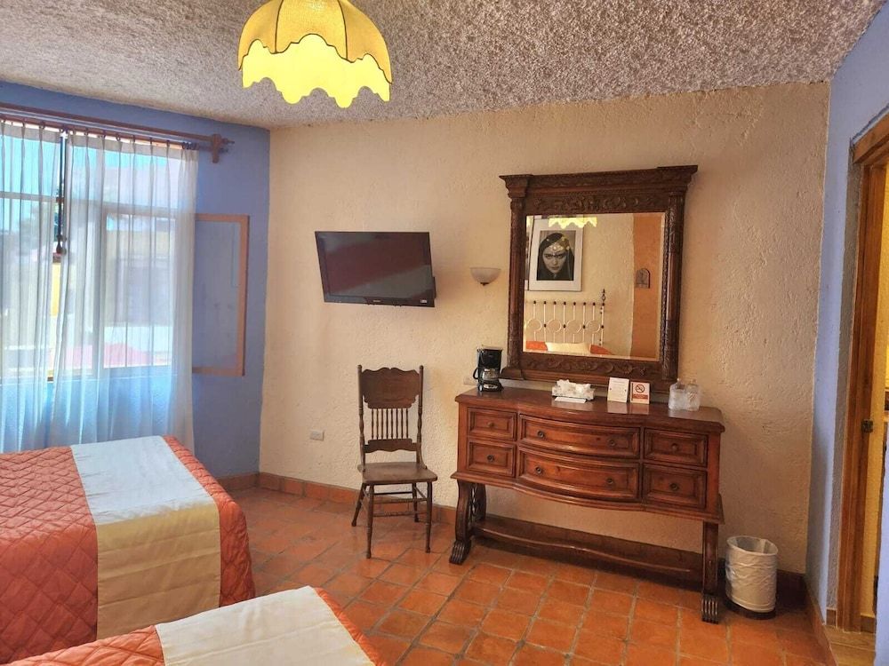 El Mesón de los Poetas Standard Double Room 10