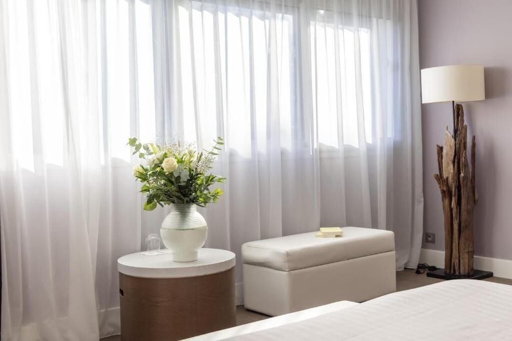 Relais Thalasso Château des Tourelles Business Room, Garden View 5