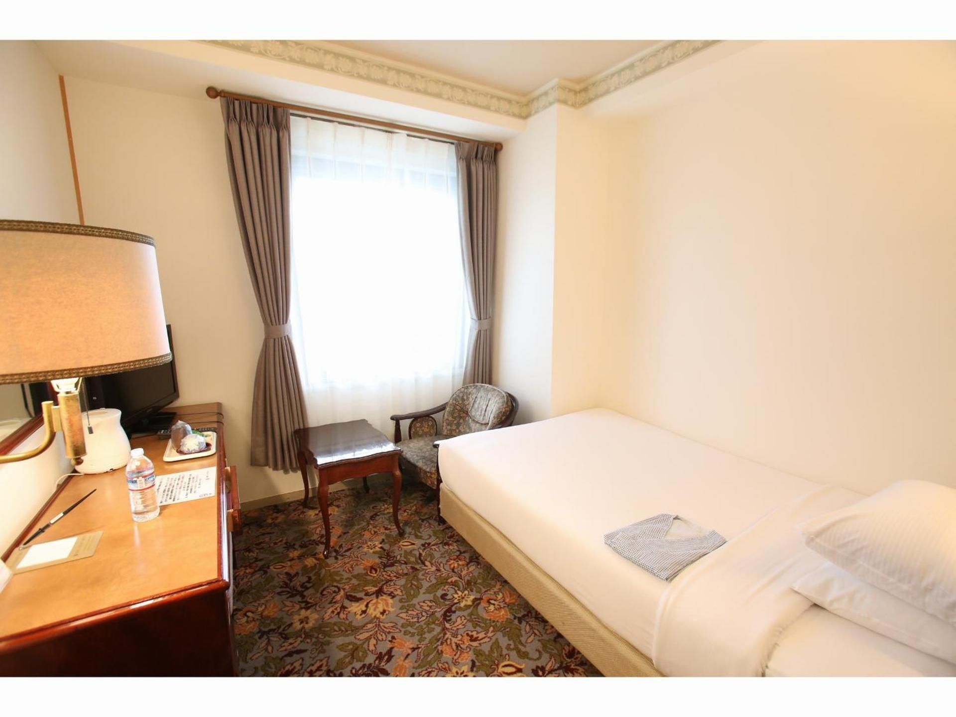 Economy Single Room