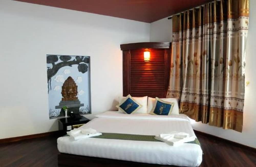 Vimean Sovannaphoum Resort Suite 2