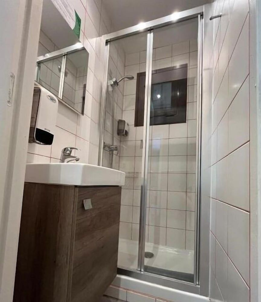 Suite Home Sagrada Familia Classic Apartment, 3 Bedrooms, Non Smoking 14