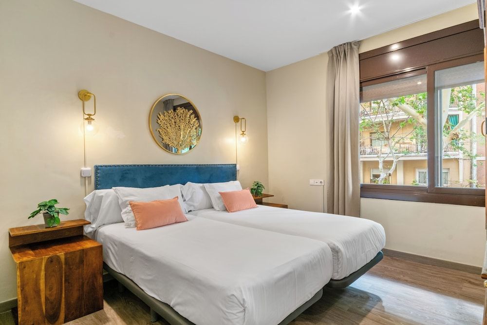 Suite Home Sagrada Familia Classic Apartment, 3 Bedrooms, Non Smoking 9