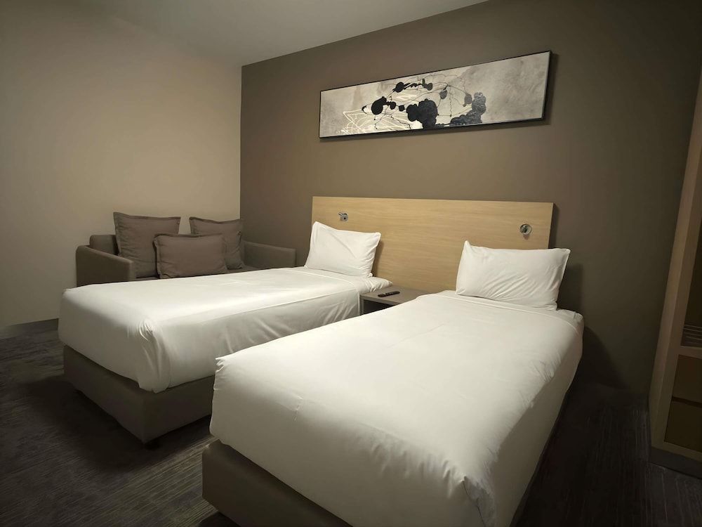 ibis budget Melbourne CBD Standard Twin Room, 2 Twin Beds 5
