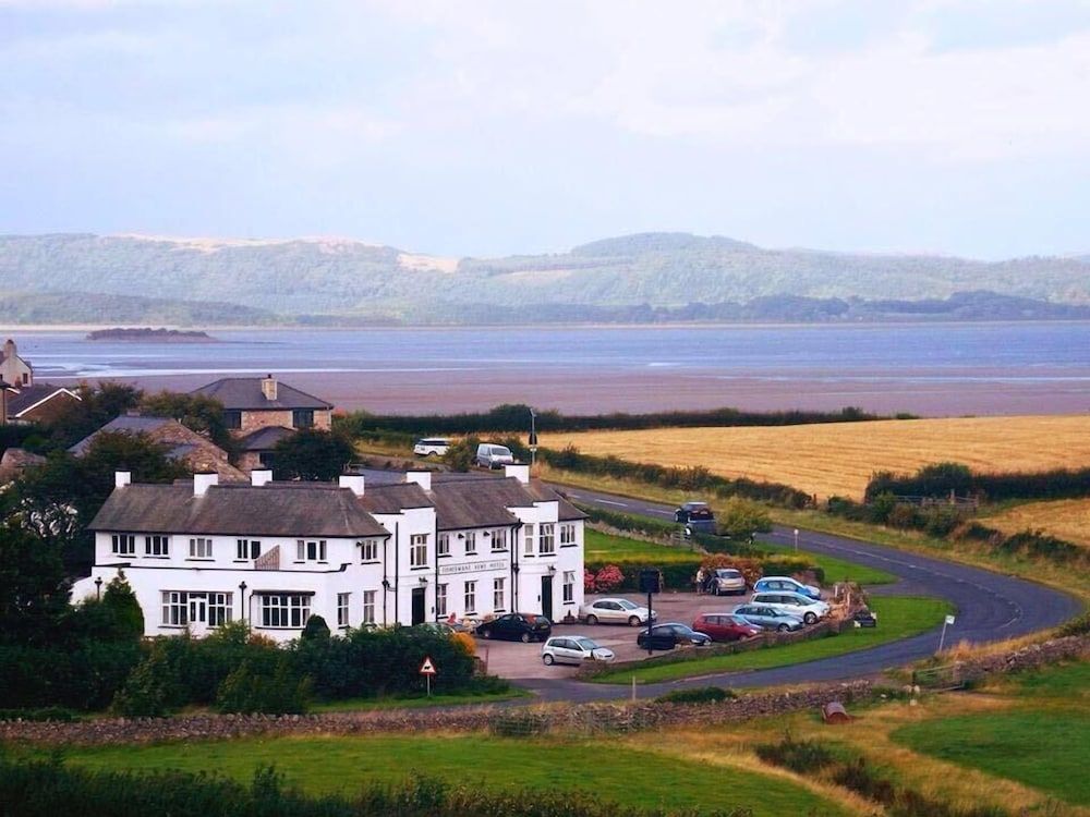 Standard Double Room, Ensuite, Sea View