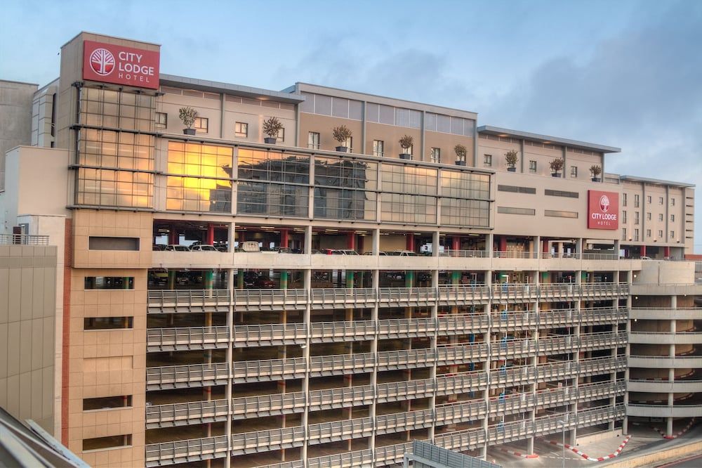 undefined City Lodge Hotel at OR Tambo International Airport 3