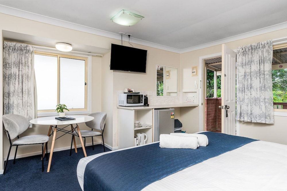 Lismore Wilson Motel King Spa Room 2