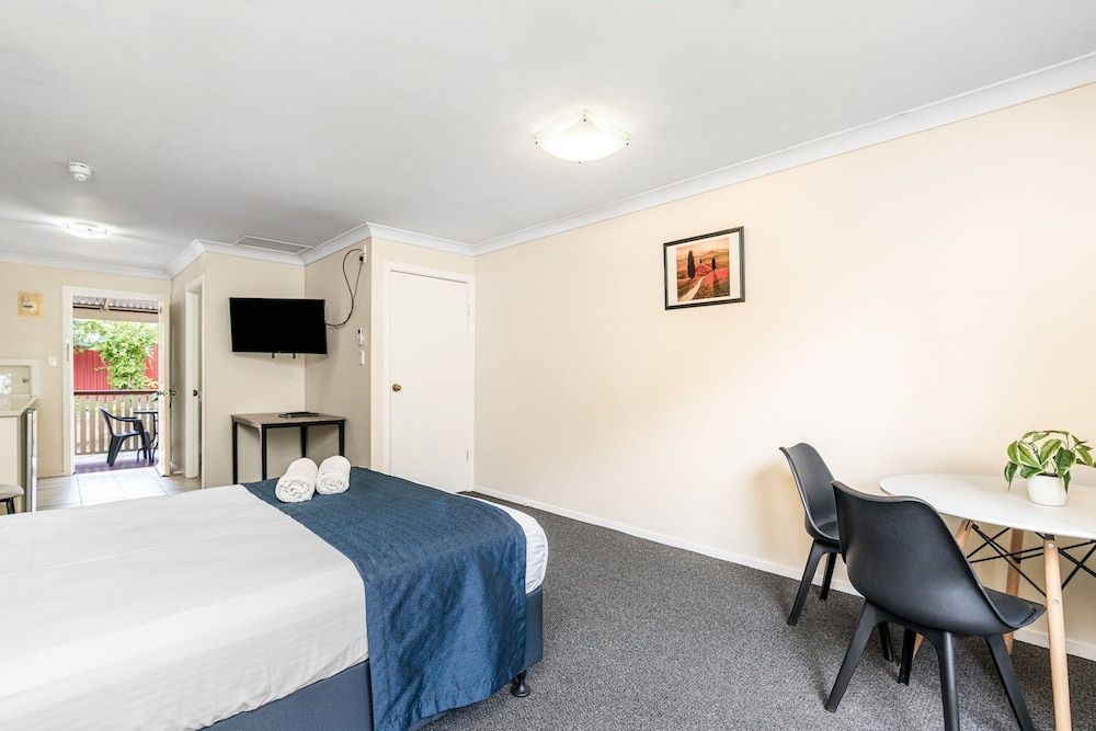 Lismore Wilson Motel Queen Room 2