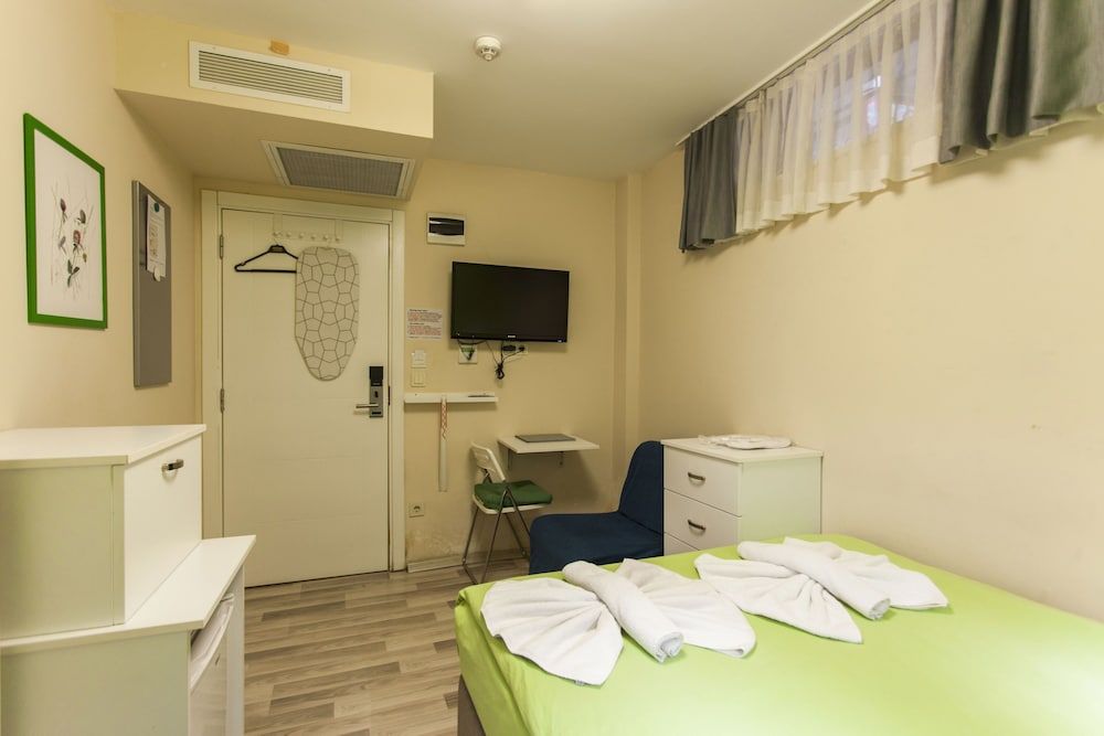 Siper Apartments Double Room, Ground Floor 6