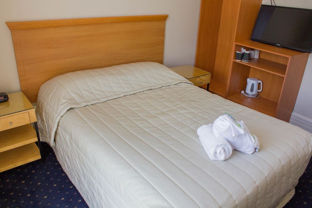 Gardners Inn Hotel Standard Double with shared bathroom 3