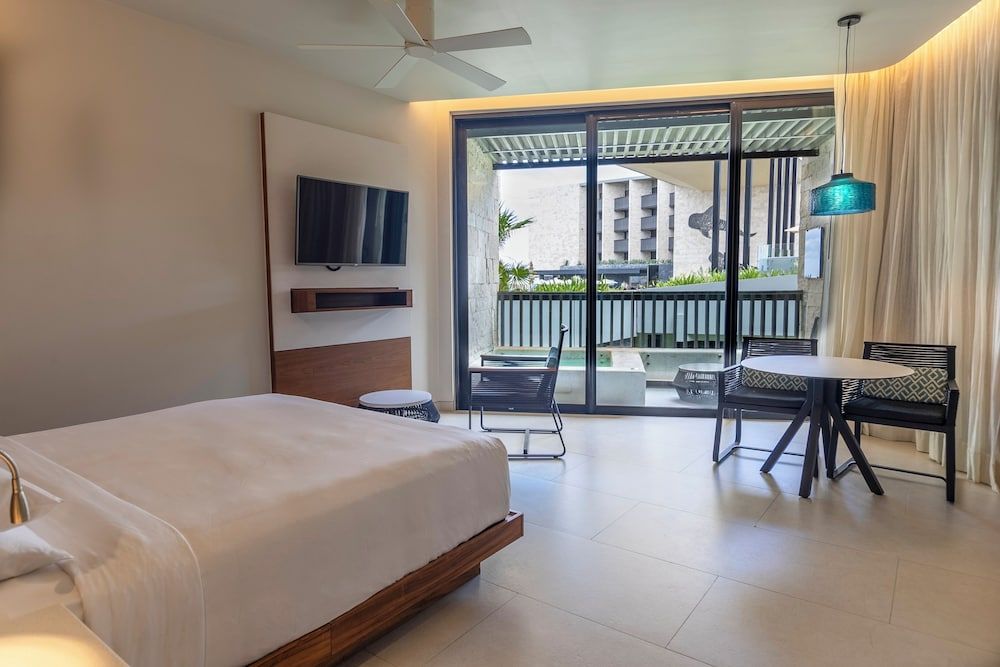 Devossion By Live Aqua Playa del Carmen All Inclusive - Adults Only Premium Room, 1 King Bed, Garden View