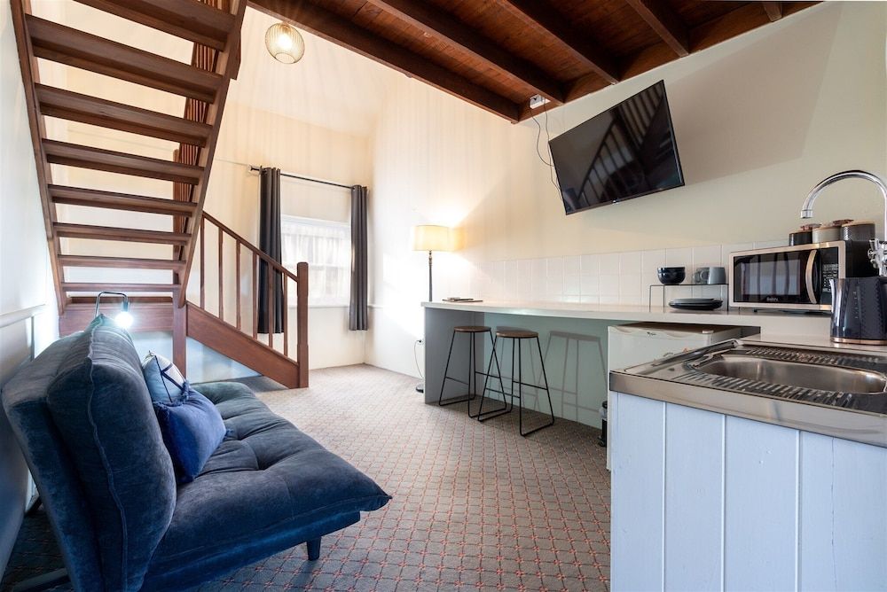 Coolangatta Estate Standard Room 17