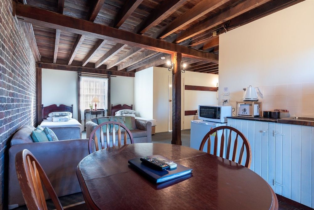 Coolangatta Estate Standard Room 14