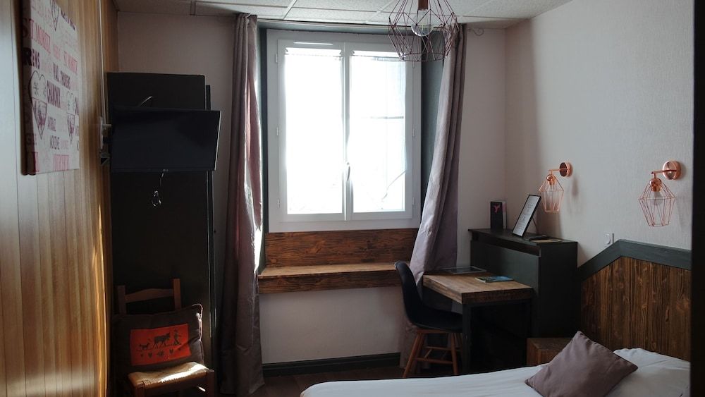 Classic Double Room